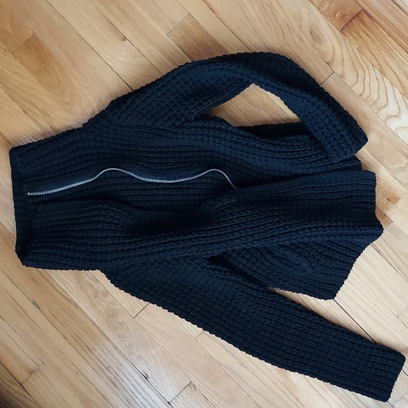 GAP Sweaters - GAP Black Women's Sweater Cardigan